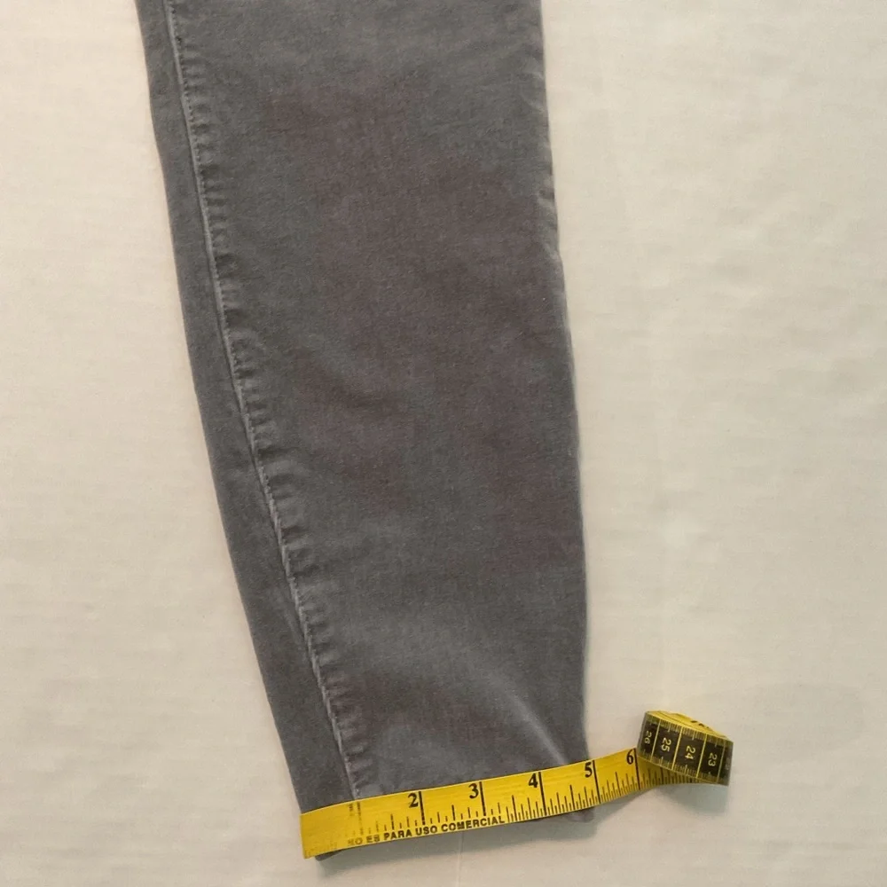 Pilcro High Rise Skinny Corduroy Pants‎ Gray